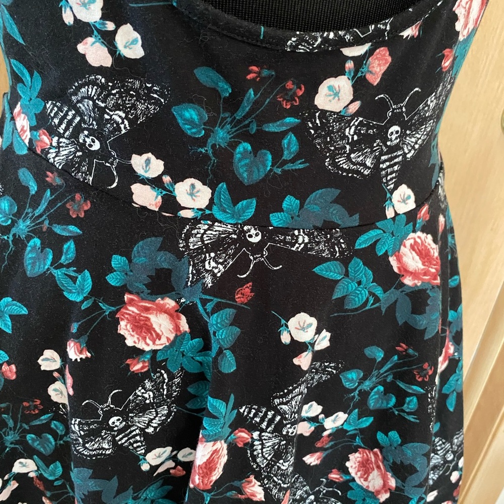Death's Head moth/floral print cross back skater skirt jumper. New without tags - Picture 5 of 6